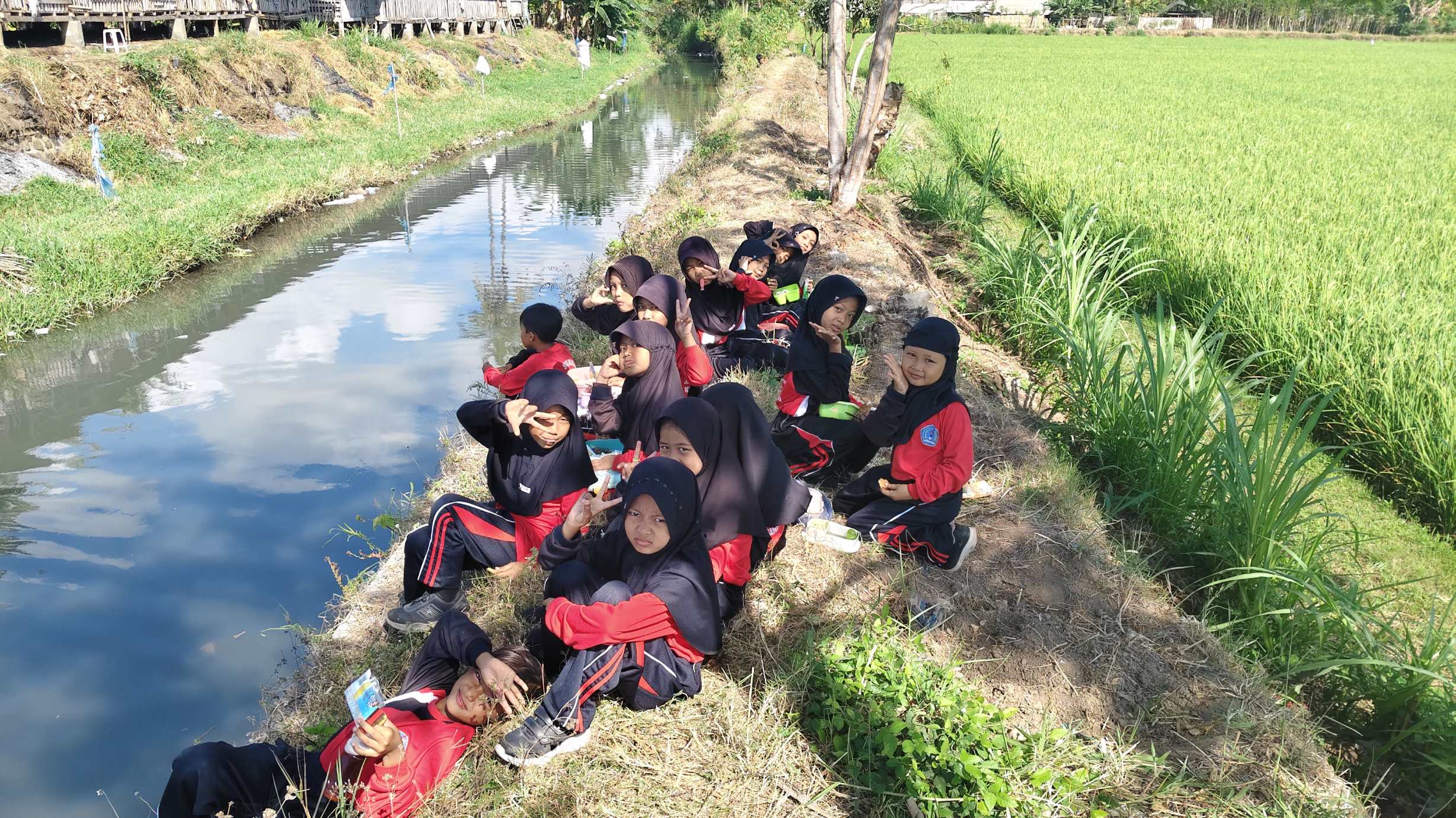 Makan Besama