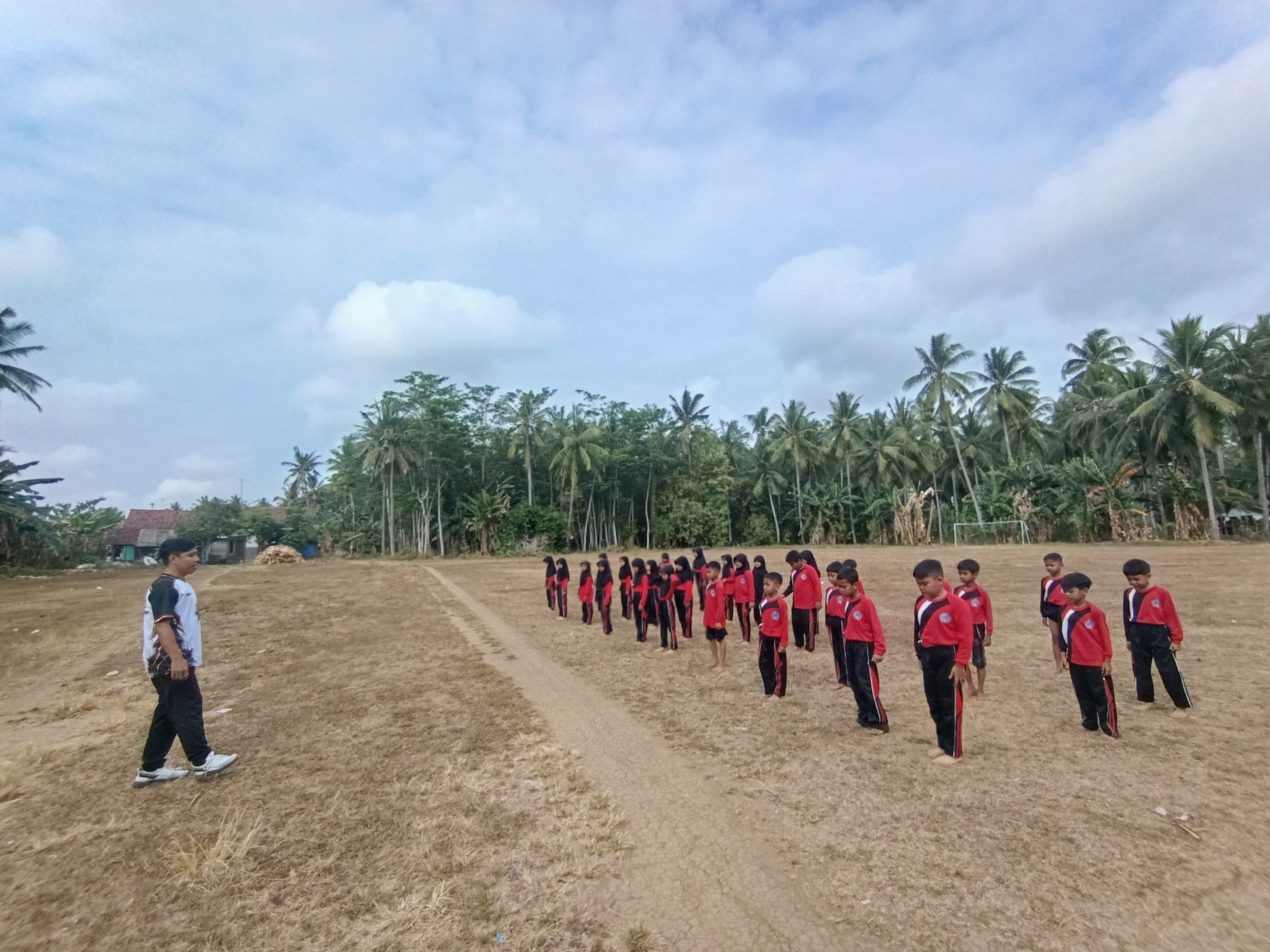 Olahraga Dilapangan Sukojati
